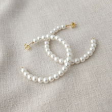 Load image into Gallery viewer, 2&#39;&#39; Pearl Hoop Earrings
