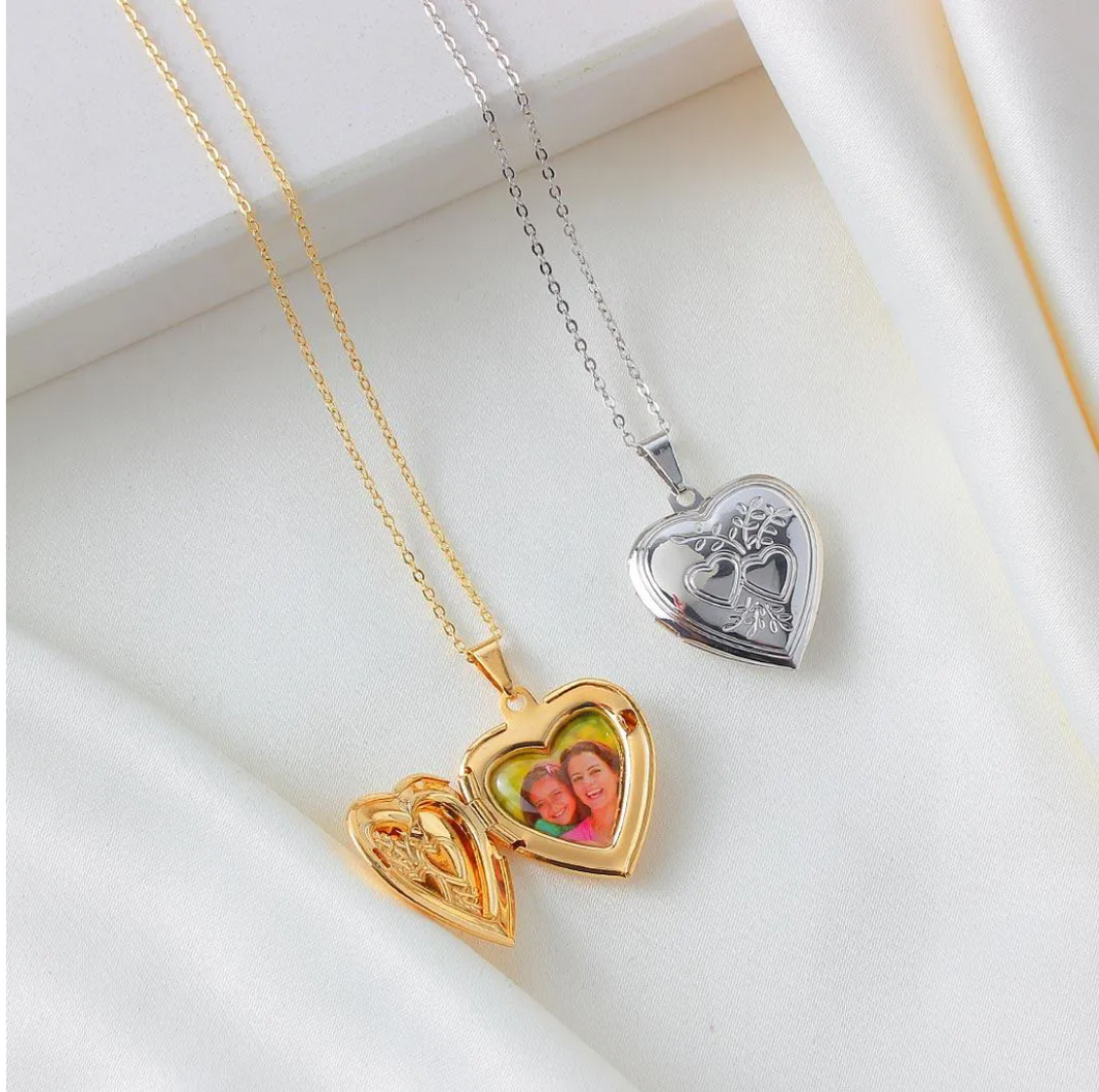 Heart Photo Locket Necklace